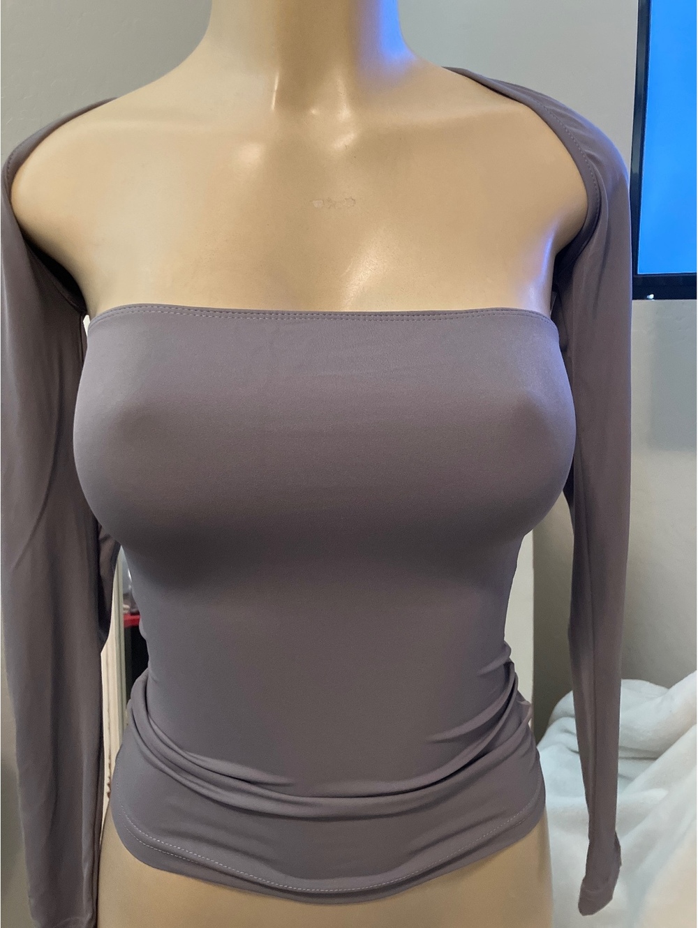 NWOT Women's Tube Top with Long Sleeve Crop Top in Gray